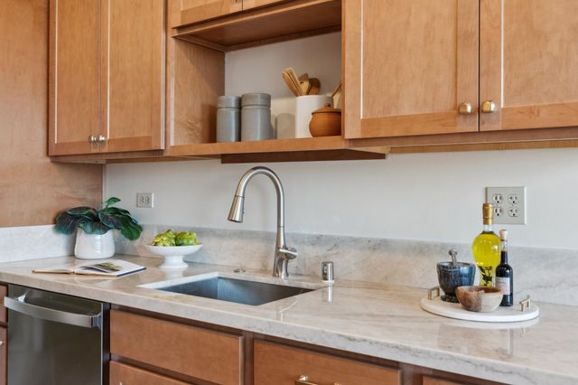 177 19Th St 5A, Oakland, CA 94612