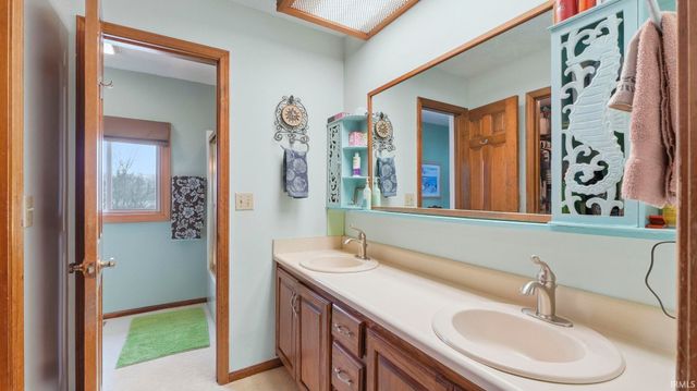 7722 Greenwell Road, Churubusco, IN 46723