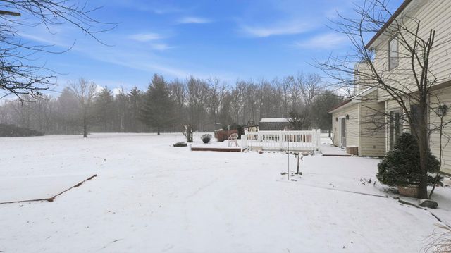 7722 Greenwell Road, Churubusco, IN 46723