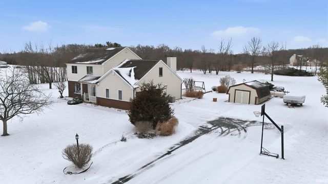 7722 Greenwell Road, Churubusco, IN 46723