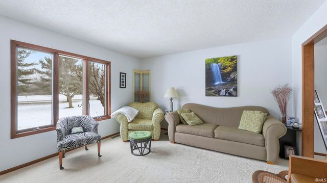 7722 Greenwell Road, Churubusco, IN 46723