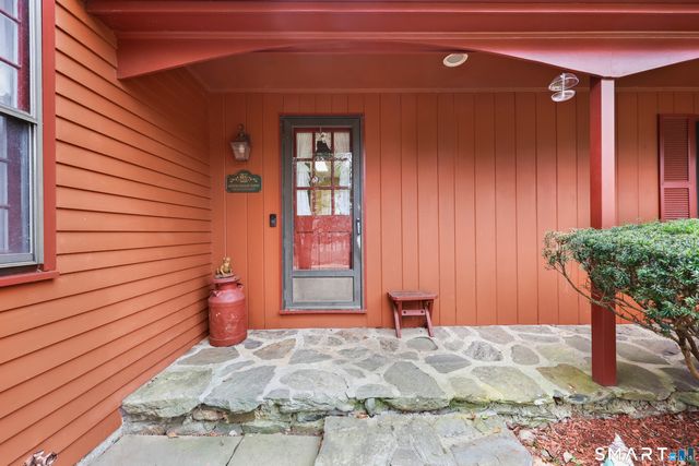 190 Mile Common Road, Easton, CT 06612