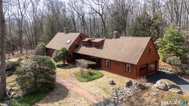 190 Mile Common Road, Easton, CT 06612