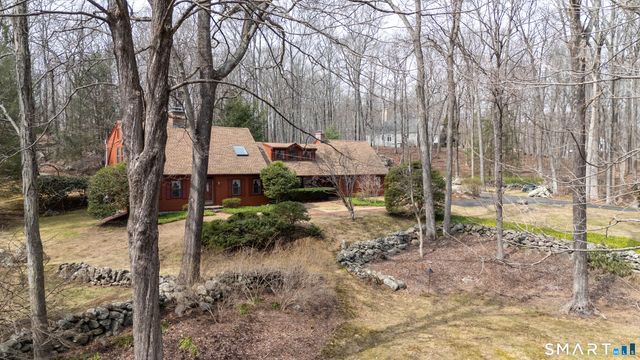 190 Mile Common Road, Easton, CT 06612