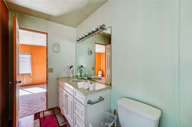 13760 Rodeo Drive, Victorville, CA 92395