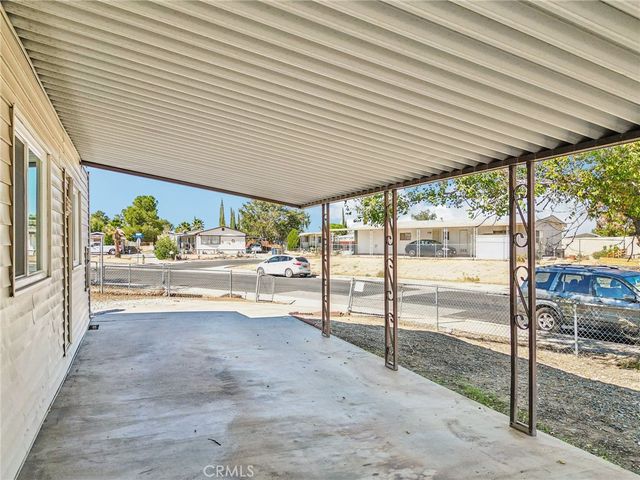 13760 Rodeo Drive, Victorville, CA 92395