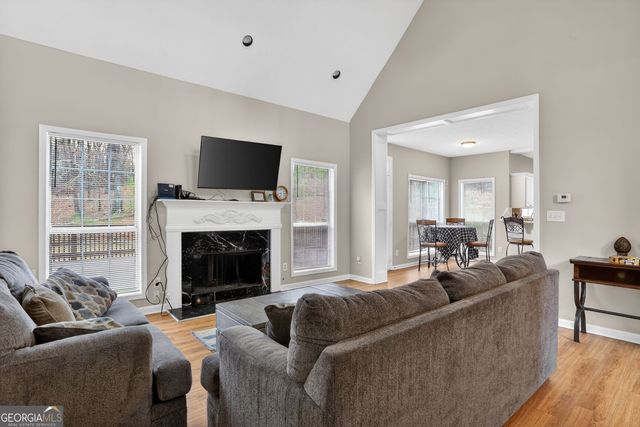 106 Chestnut Knoll, Stockbridge, GA 30281