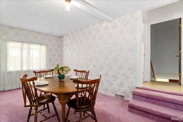 6722 Ferstel Road, Newburgh, IN 47630