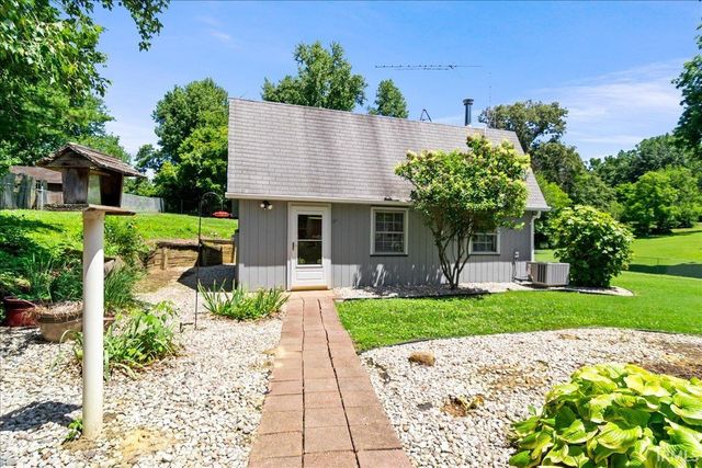 6722 Ferstel Road, Newburgh, IN 47630