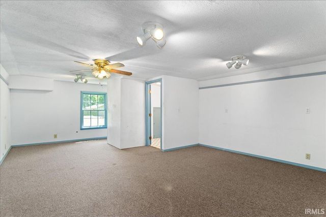 6722 Ferstel Road, Newburgh, IN 47630