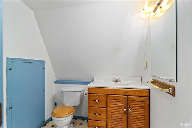 6722 Ferstel Road, Newburgh, IN 47630