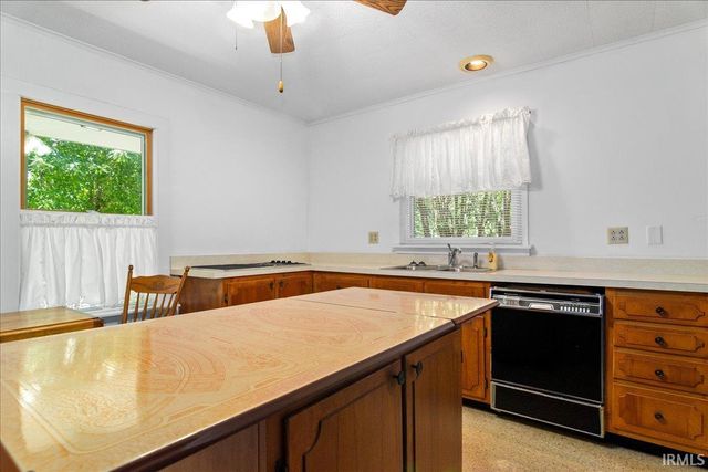 6722 Ferstel Road, Newburgh, IN 47630