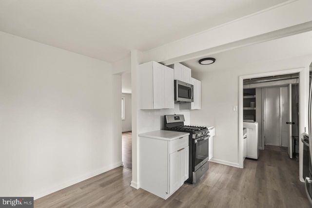 10725 MAPLE ST, Fairfax, VA 22030