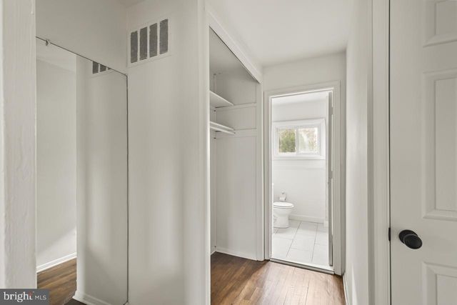 10725 MAPLE ST, Fairfax, VA 22030