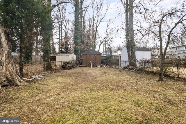 10725 MAPLE ST, Fairfax, VA 22030