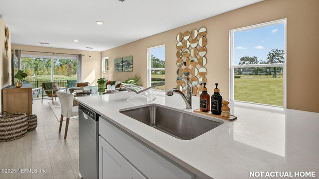 5906 VICTORIA CREEK Lane, Jacksonville, FL 32219
