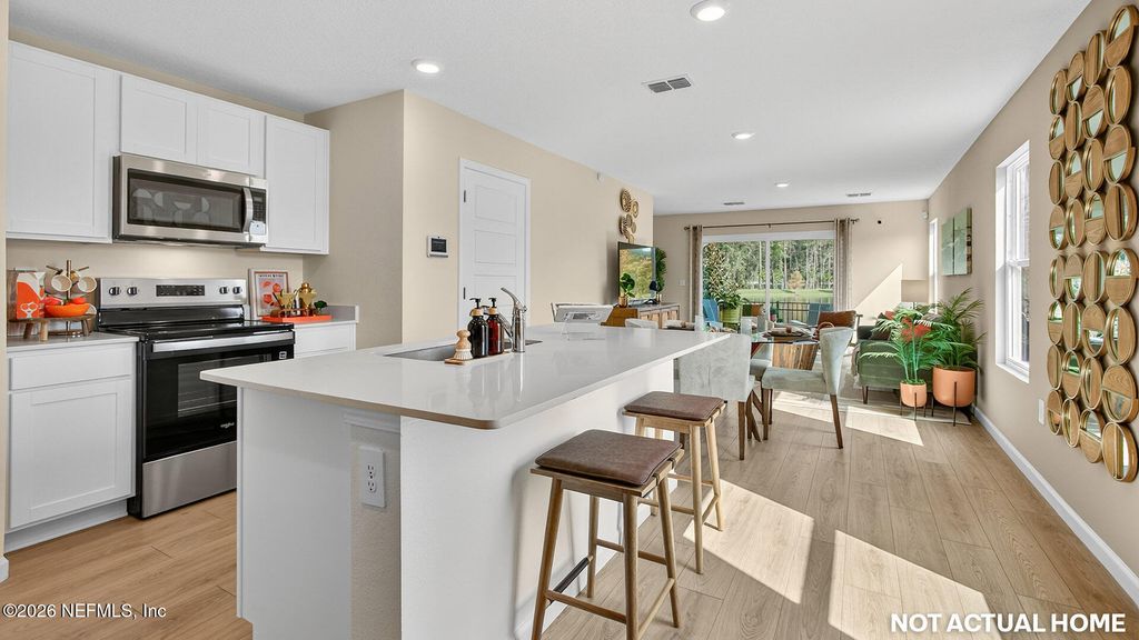 5906 VICTORIA CREEK Lane, Jacksonville, FL 32219