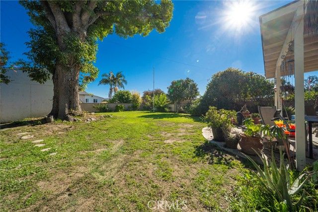 944 S Russelee Dr, West Covina, CA 91790