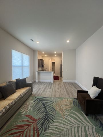 145 Oasis Dr, La Vergne, TN 37086