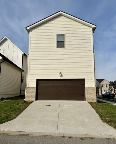 145 Oasis Dr, La Vergne, TN 37086