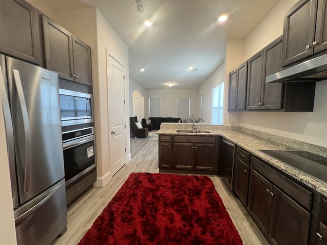 145 Oasis Dr, La Vergne, TN 37086