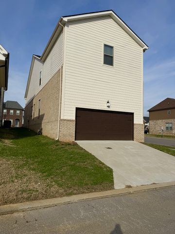 145 Oasis Dr, La Vergne, TN 37086
