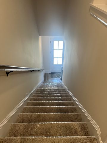 145 Oasis Dr, La Vergne, TN 37086