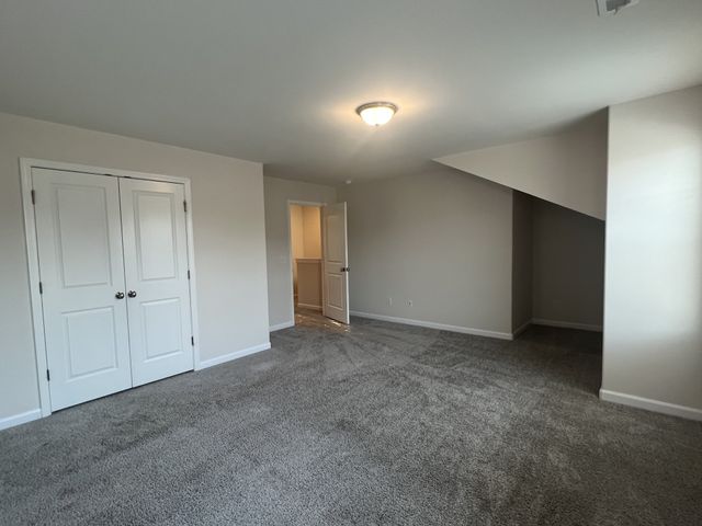 145 Oasis Dr, La Vergne, TN 37086