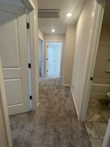 145 Oasis Dr, La Vergne, TN 37086