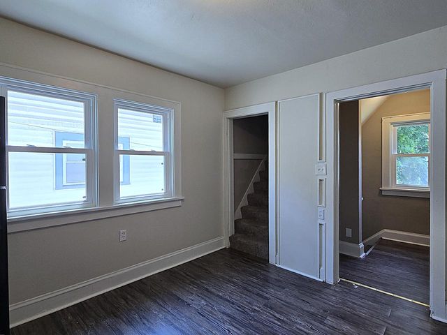 4905 N 37th STREET, Milwaukee, WI 53209