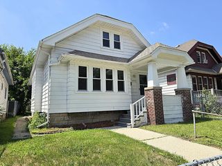 4905 N 37th STREET, Milwaukee, WI 53209