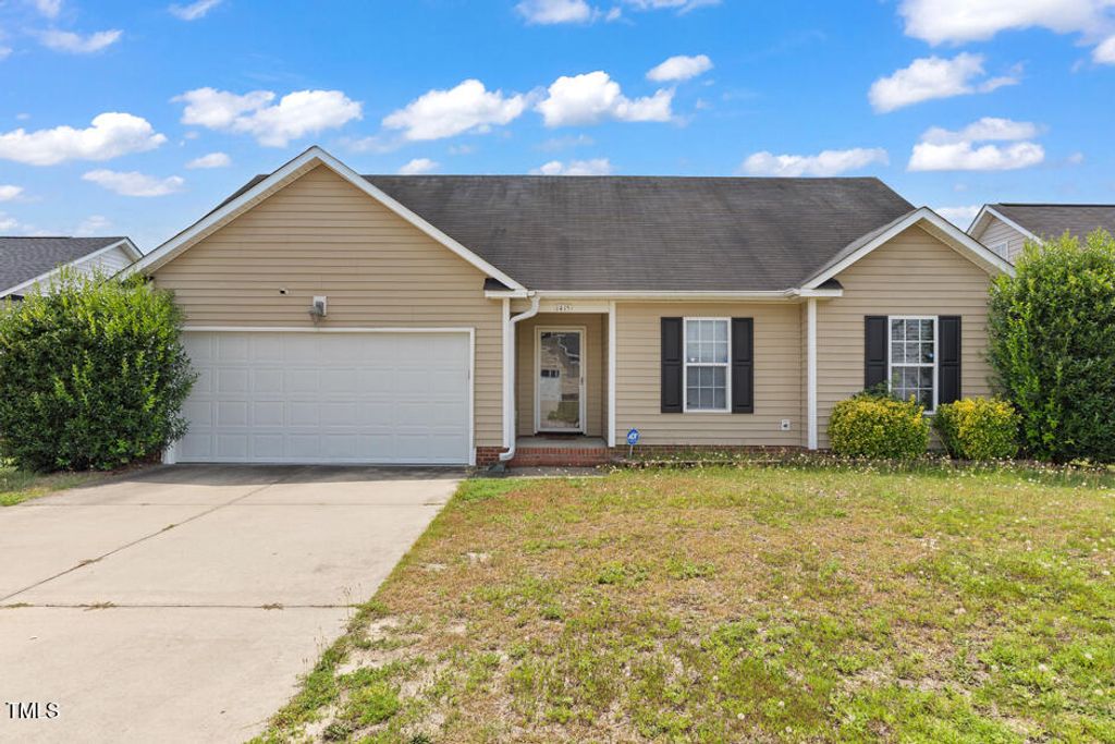 1415 Oldstead Drive, Fayetteville, NC 28306