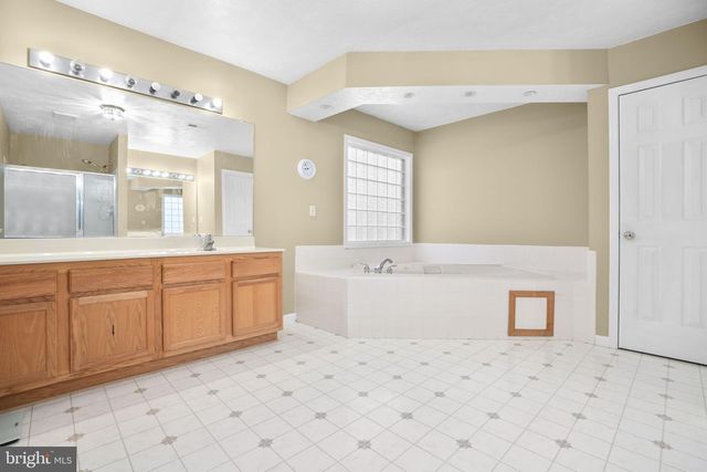 10504 BIG HORN DR, Fredericksburg, VA 22407