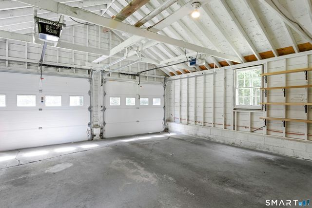 195 Range Road, Wilton, CT 06897