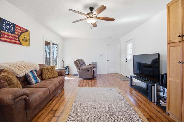 119 Harmony Lane, Science Hill, KY 42553