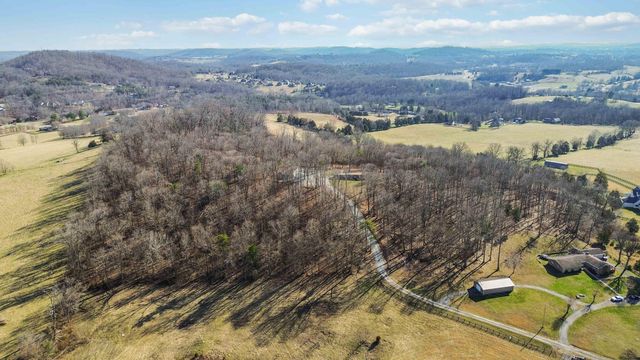 119 Harmony Lane, Science Hill, KY 42553