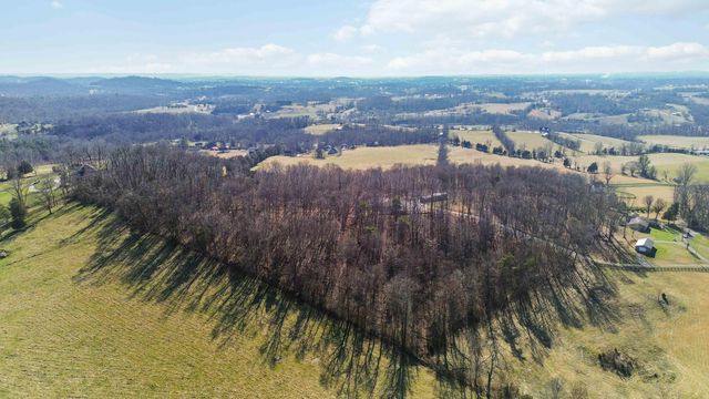 119 Harmony Lane, Science Hill, KY 42553