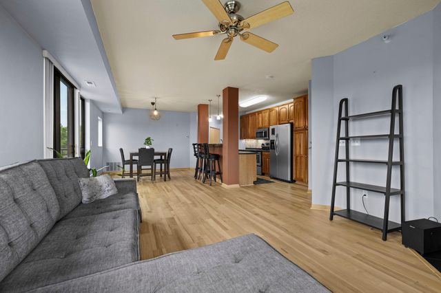 7601 Aldrich Avenue S 317, Richfield, MN 55423