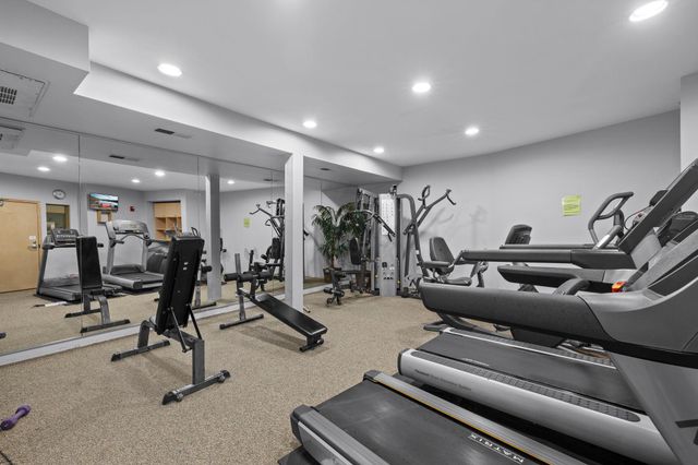 7601 Aldrich Avenue S 317, Richfield, MN 55423