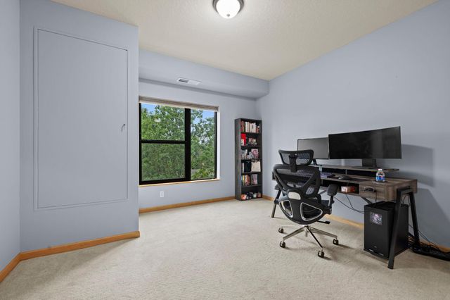 7601 Aldrich Avenue S 317, Richfield, MN 55423