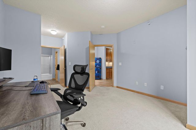 7601 Aldrich Avenue S 317, Richfield, MN 55423