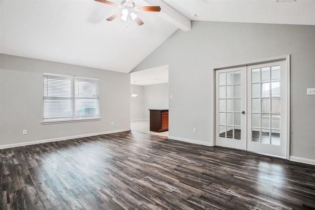 104 Indigo Brush Drive, La Marque, TX 77568