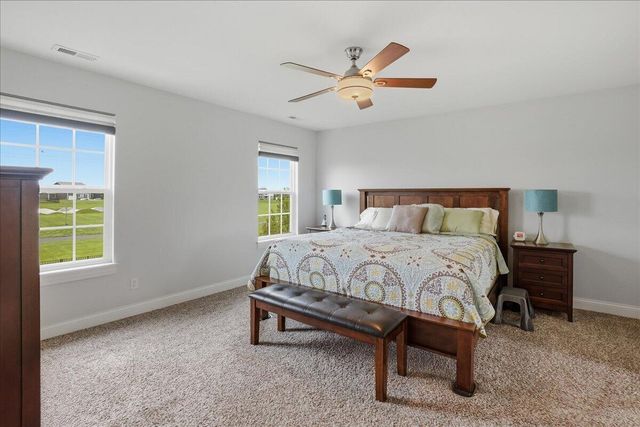 8123 W 102nd Avenue, St. John, IN 46373