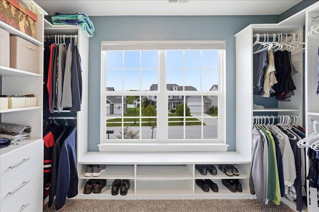 8123 W 102nd Avenue, St. John, IN 46373