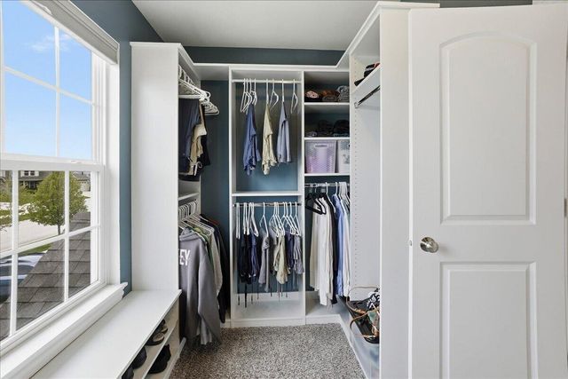 8123 W 102nd Avenue, St. John, IN 46373