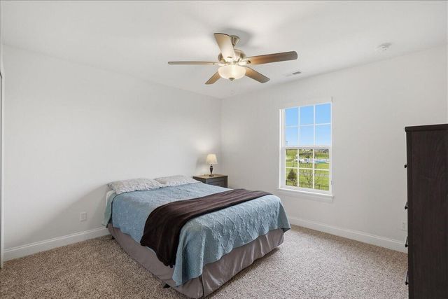 8123 W 102nd Avenue, St. John, IN 46373