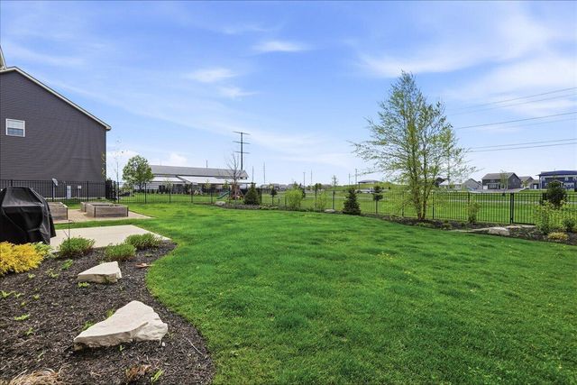 8123 W 102nd Avenue, St. John, IN 46373