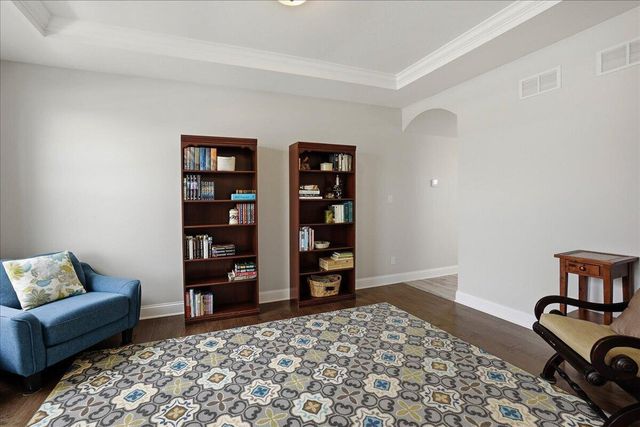 8123 W 102nd Avenue, St. John, IN 46373