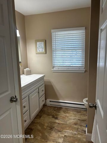 35 Cambridge Court c, Lakewood, NJ 08701