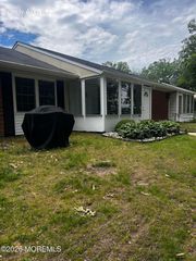 35 Cambridge Court c, Lakewood, NJ 08701